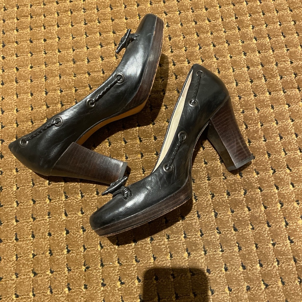 Cole Haan Black Heels with Brown Details - Picture 1 of 4